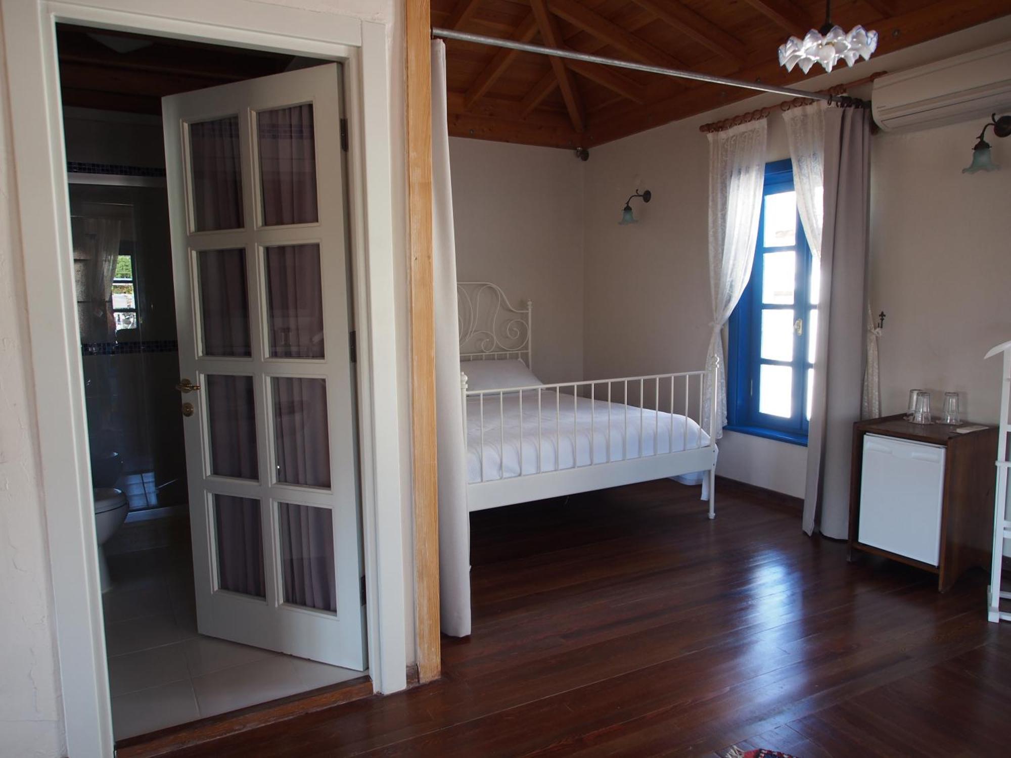 Alacati Kostem Hotel - Special Category Habitación foto